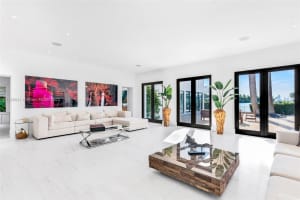 2700 N Bay Rd, Miami Beach, FL 33140, Sold 06/07/23