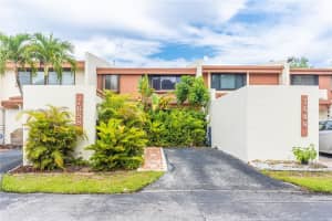 7658 SW 105th Pl, Miami, FL 33173, Sold 10/19/22