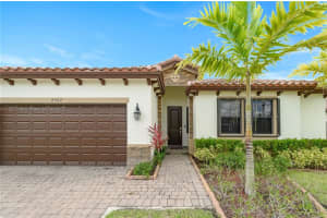 2562 SE 2nd St, Homestead, FL 33033, Sold 06/24/22