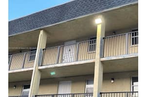 5090 SW 64th Ave APT 302, Davie, FL 33314, Sold 09/19/22