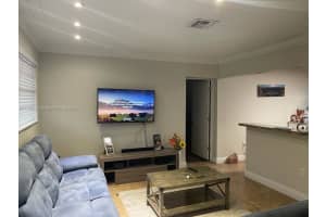 7871 NW 174th Terrace, Hialeah, FL 33015, Sold 07/01/22