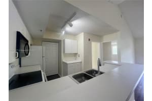 2600 S University Dr, Davie, FL 33328, Sold 06/21/22