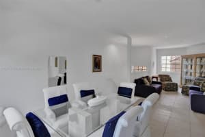 5660 NW 115th Ct, Doral, FL 33178, Sold 07/08/22