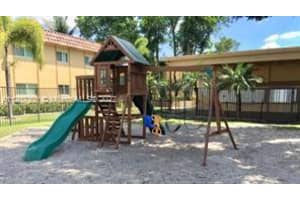 2804 NW 39th Way APT 204, Lauderdale Lakes, FL 33311, Sold 06/21/22
