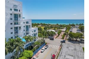 7600 Collins Ave APT 404, Miami Beach, FL 33141, Sold 06/24/22