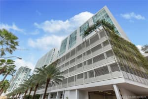 400 Sunny Isles Blvd, Sunny Isles Beach, FL 33160, Sold 09/27/22