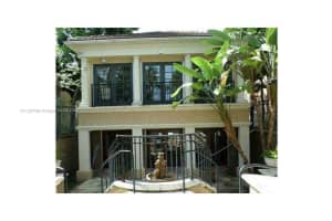 2965 NE 185th St, Miami, FL 33180, Sold 12/08/22
