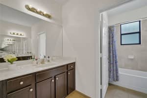 15392 SW 176th Terr, Miami, FL 33187, Sold 07/27/22