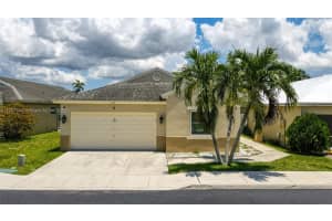 224 W Riverbend Dr, Sunrise, FL 33326, Sold 10/06/22