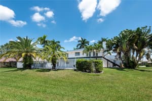 11824 Green Oak Dr, Davie, FL 33330, Sold 10/21/22