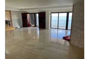 1800 NE 114th St APT 1904, Miami, FL 33181, Sold 09/13/22