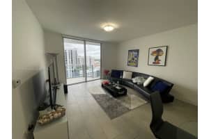 1010 SW 2nd Ave, Miami, FL 33130, Sold 10/21/22