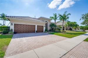 6840 SW 194th Ave, Fort Lauderdale, FL 33332, Sold 05/25/22