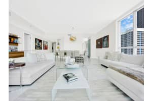 Jade at Brickell Bay, 1331 Brickell Bay Dr, Miami, FL 33131, Sold 04/03/23