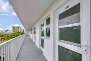3221 NE 8th St #304, Pompano Beach, FL 33062, Sold 08/04/22