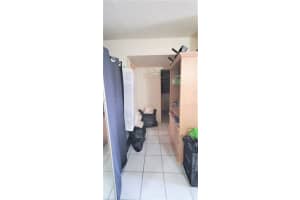 1950 W 54th St APT 319, Hialeah, FL 33012, Sold 07/06/22