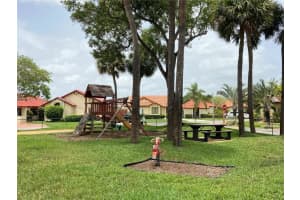 440 SW 113th Terrace, Pembroke Pines, FL 33025, Sold 09/26/22
