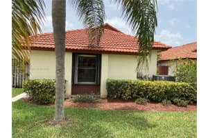 440 SW 113th Terrace, Pembroke Pines, FL 33025, Sold 09/26/22