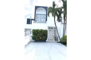 3870 W 8th Way #42, Hialeah, FL 33012, Sold 06/28/22