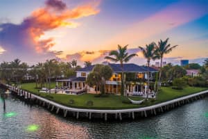 101 Holiday Dr, Hallandale Beach, FL 33009, Sold 01/18/23