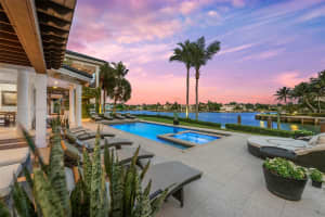 101 Holiday Dr, Hallandale Beach, FL 33009, Sold 01/18/23