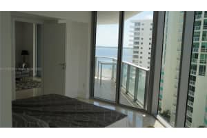 Brickell House, 1300 Brickell Bay Dr #1002, Miami, FL 33131, Sold 07/22/22