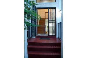 341 Ives Dairy Rd # 341-05, Miami, FL 33179, Sold 07/12/22