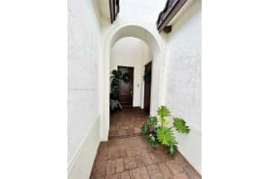 15040 SW 175th St, Miami, FL 33187, Sold 07/18/22