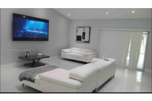 1110 Indian Ridge Trail E, Kissimmee, FL 34747, Sold 10/14/22