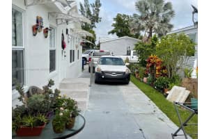19800 SW 180th Ave LOT 593, Miami, FL 33187, Sold 06/30/22