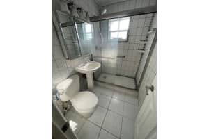 19349 NW 47th Ave, Miami Gardens, FL 33055, Sold 07/27/22