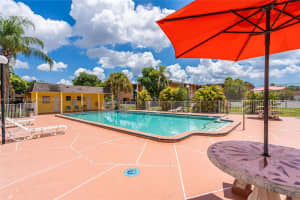 9459 SW 76th St APT R7, Miami, FL 33173, Sold 06/24/22