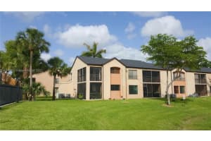 8250 NW 191st St a, Hialeah, FL 33015, Sold 06/28/22
