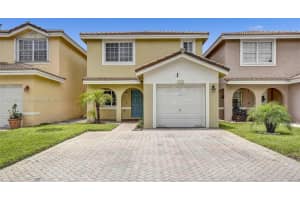 9240 NW 55th St, Sunrise, FL 33351, Sold 06/27/22