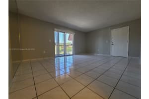 7021 SW 129th Ave APT 6, Miami, FL 33183, Sold 07/19/22