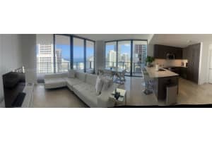 68 SE 6th St Apt 2801, Miami, FL 33131, Sold 08/10/22