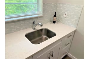 1301 N 12th Ct #11b, Hollywood, FL 33019, Sold 06/21/22