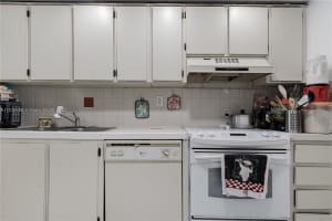 8022 SW 151st Ct #603, Miami, FL 33193, Sold 07/22/22