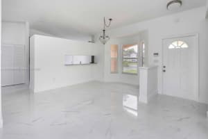 5528 NW 101st Ct, Doral, FL 33178, Sold 09/16/22