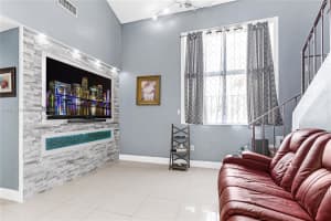 2760 W 62nd Pl APT 202, Hialeah, FL 33016, Sold 09/07/22