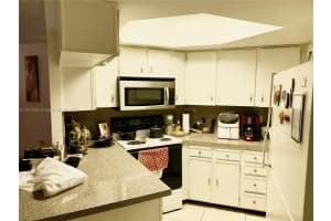 8205 Lake Dr #105, Doral, FL 33166, Sold 09/28/22
