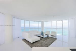 6301 Collins Ave APT 1501, Miami Beach, FL 33141, Sold 08/09/22