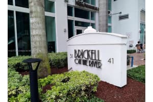 41 SE 5th St, Miami, FL 33131, Sold 03/06/23