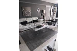 2415 NW 16th St Rd APT 310, Miami, FL 33125, Sold 09/15/22