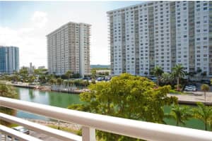 400 Kings Point Dr APT 422, Sunny Isles Beach, FL 33160, Sold 07/23/22