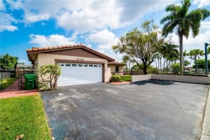 12701 SW 80th St, Miami, FL 33183, Sold 07/12/22