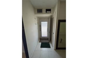 400 SE 10th St APT 101, Deerfield Beach, FL 33441, Sold 10/28/22