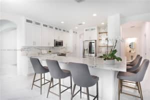 3888 Cascade Terrace, Weston, FL 33332, Sold 08/04/22