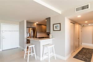 2500 NE 135th St C1211, North Miami, FL 33181, Sold 06/30/22