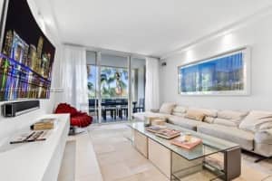 701 Crandon Blvd APT 402, Key Biscayne, FL 33149, Sold 09/16/22
